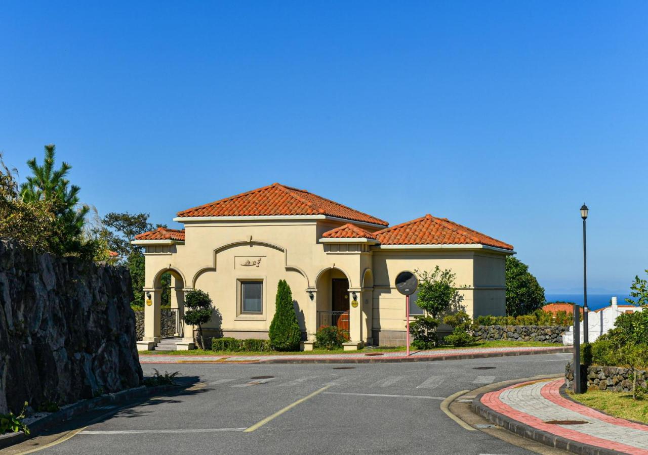 Camphortree Hotel And Resort Jeju Dış mekan fotoğraf