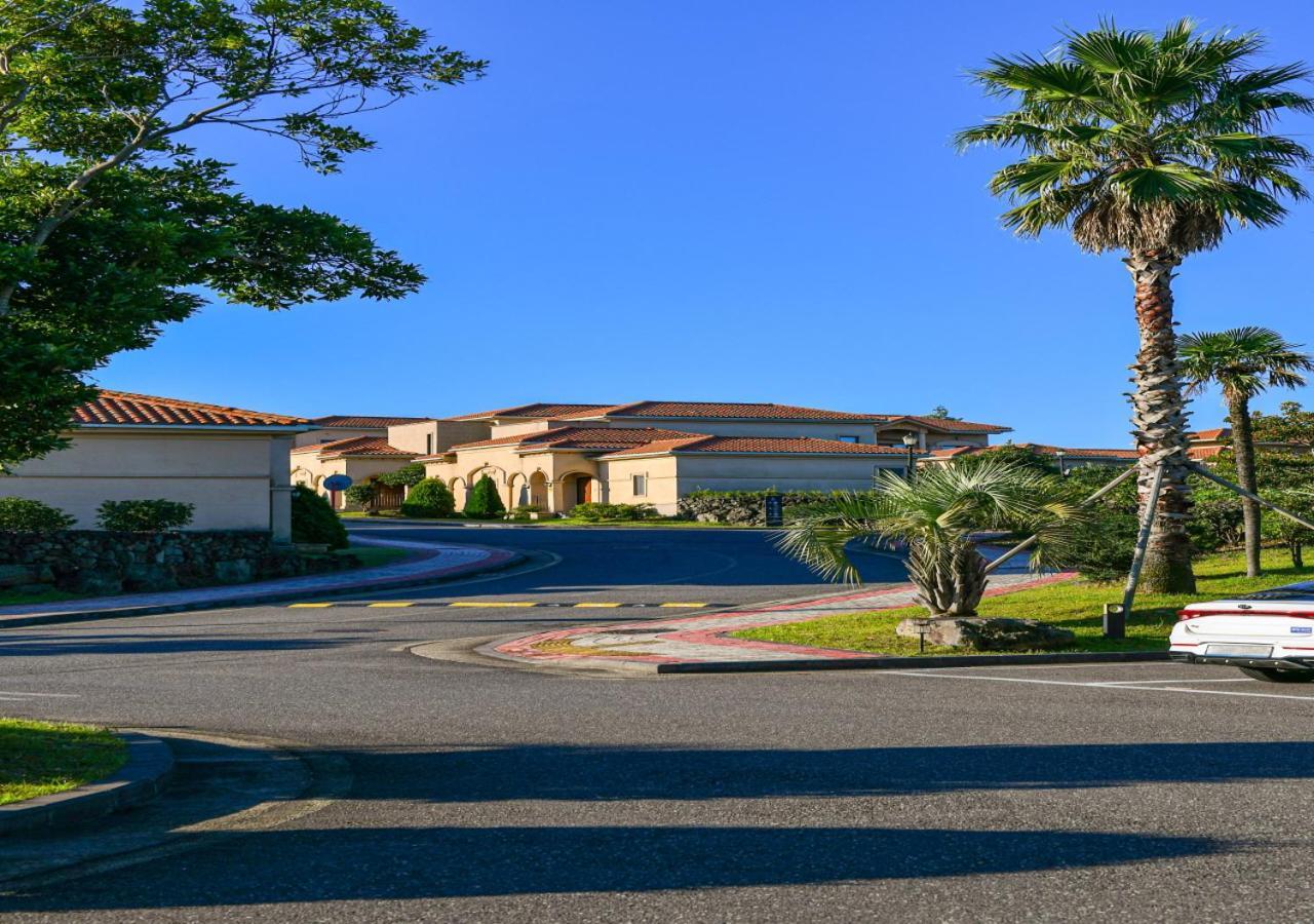 Camphortree Hotel And Resort Jeju Dış mekan fotoğraf