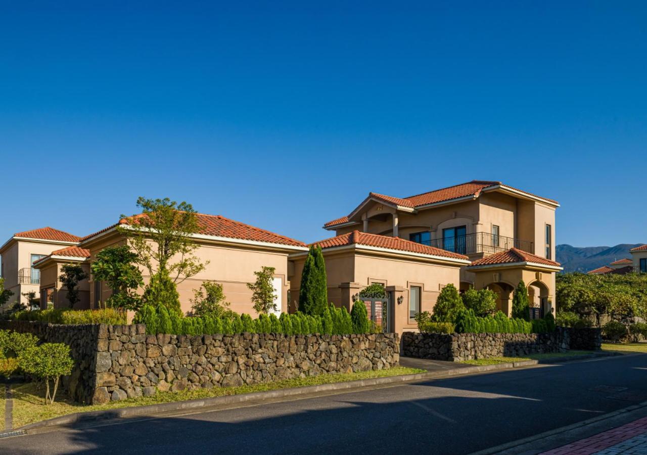 Camphortree Hotel And Resort Jeju Dış mekan fotoğraf
