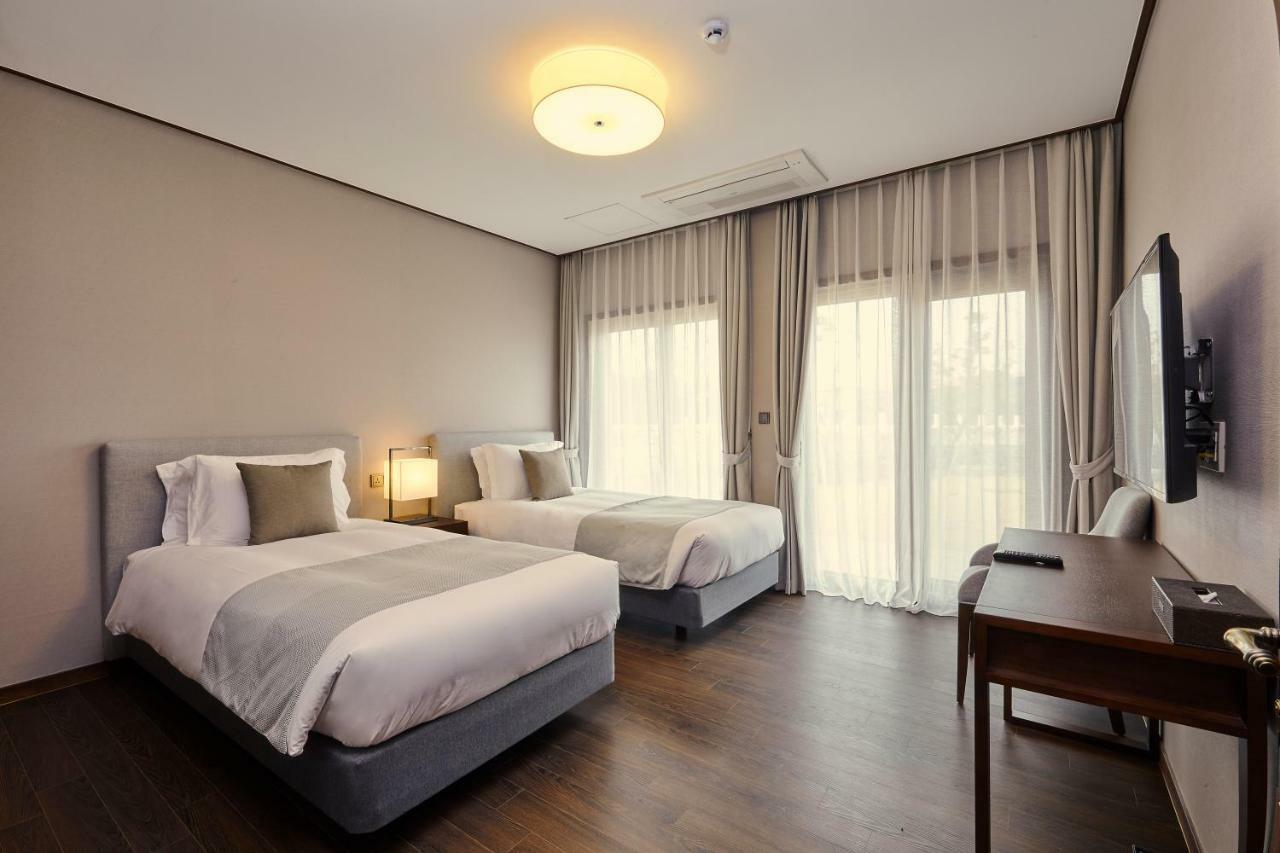 Camphortree Hotel And Resort Jeju Dış mekan fotoğraf
