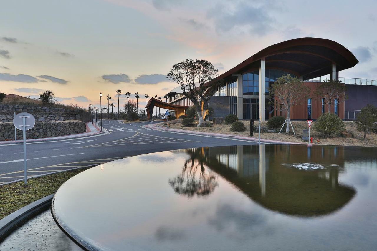 Camphortree Hotel And Resort Jeju Dış mekan fotoğraf