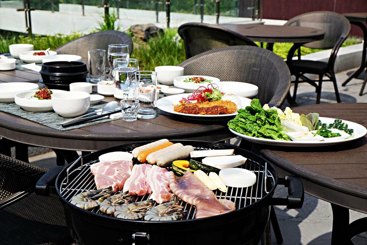 Camphortree Hotel And Resort Jeju Dış mekan fotoğraf